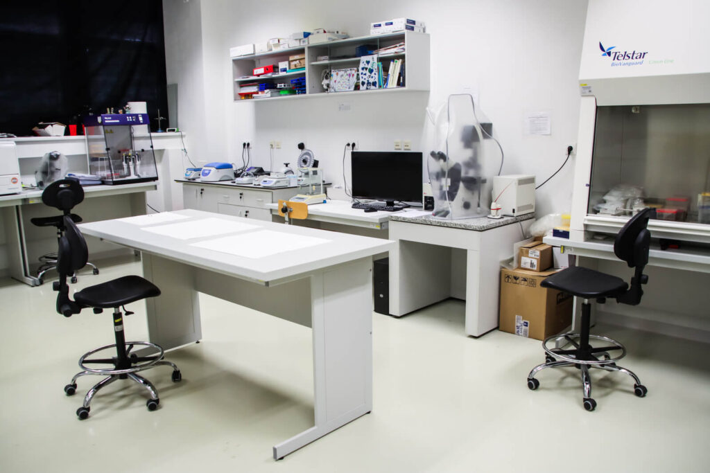Priestory laboratória a vybavenie